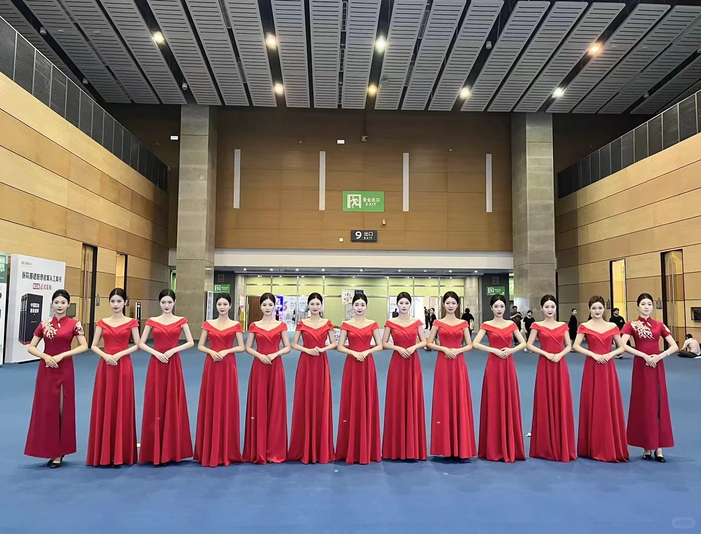 成都糖酒会要礼仪模特的老板看过来
