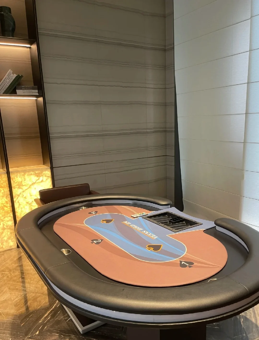 名酒会所现在竟然怎么赚几百万的