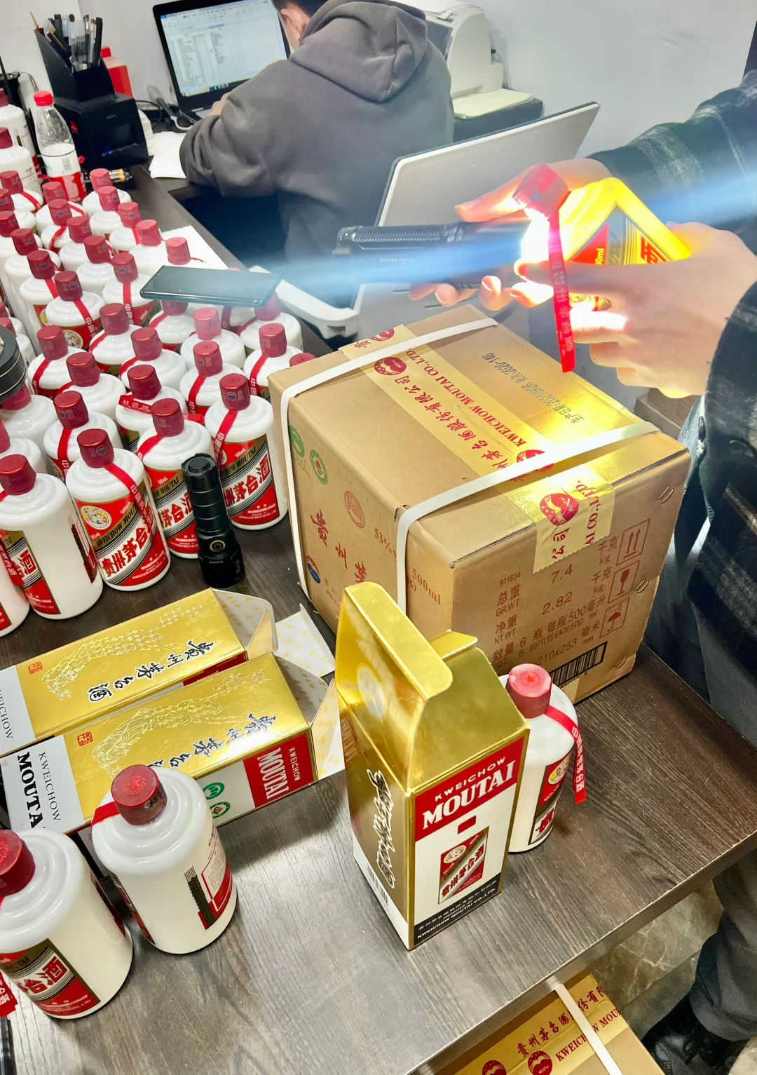 现在茅台的价格真的低到离谱。。。