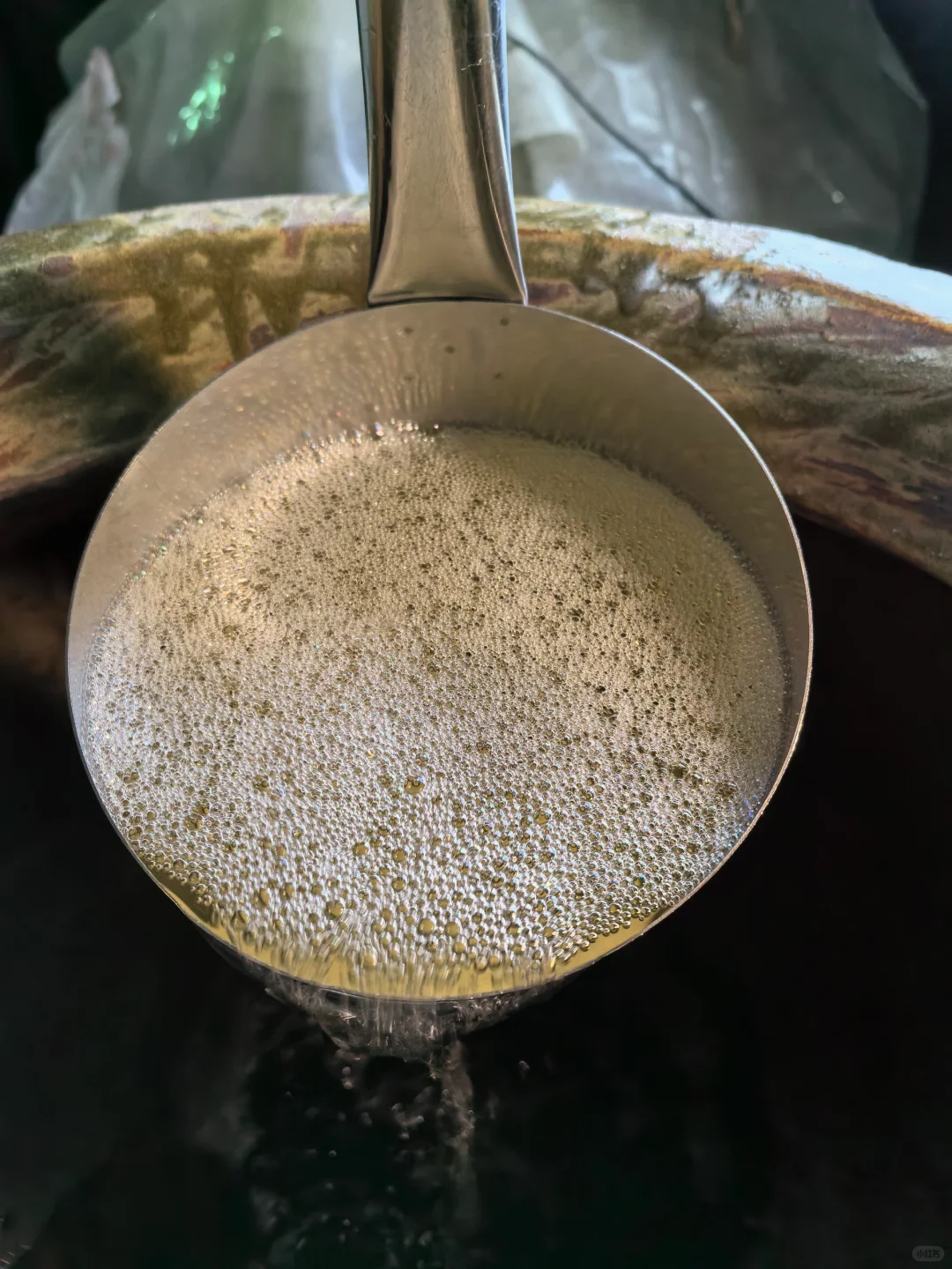 陈年老酒，香味丰富，滋味纯正