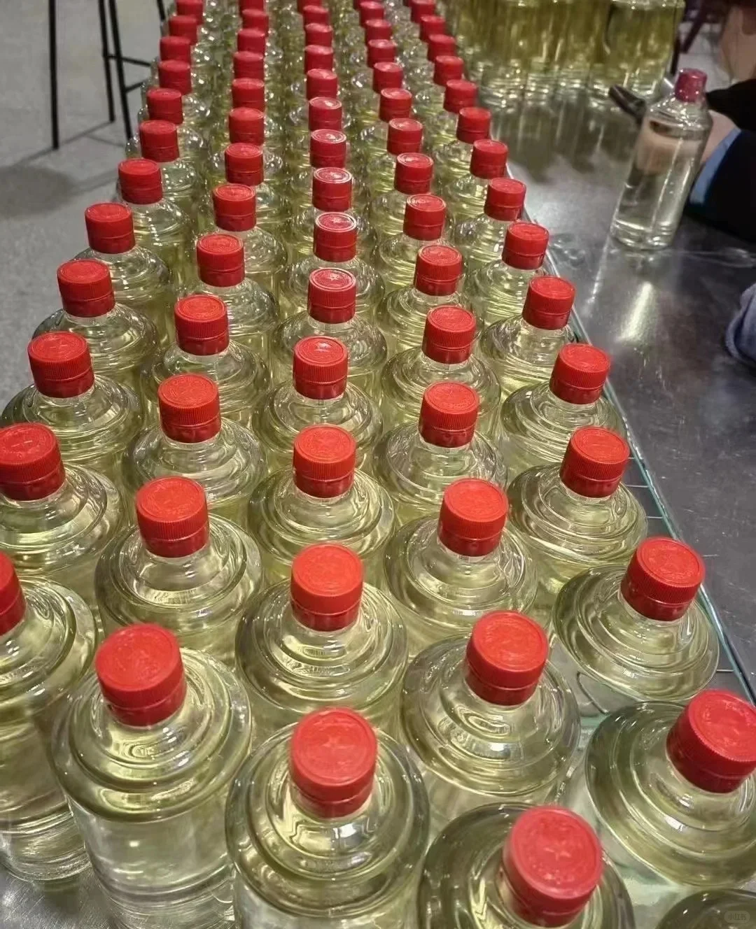 有朋友问低度酒放20年酒质会变好吗?