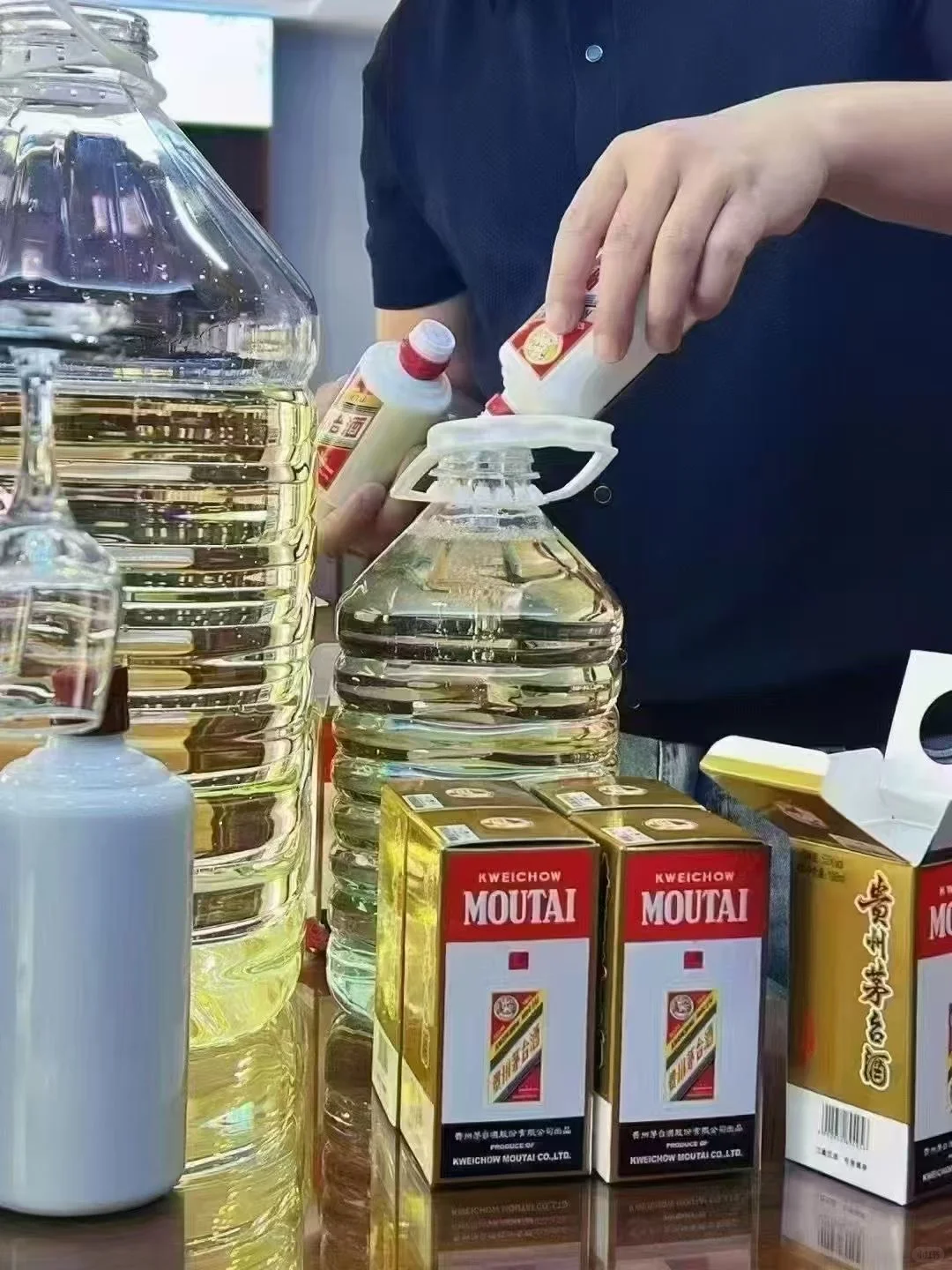 贵在享受，不在多！茅台酱香酒