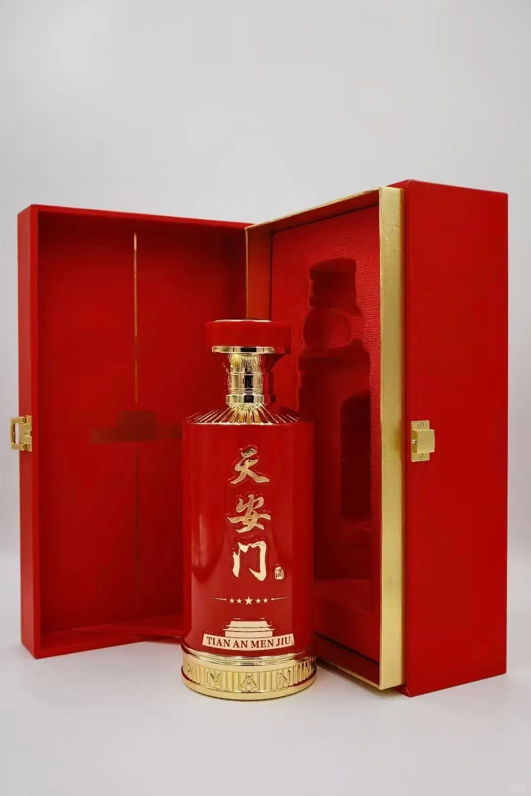 天安门五星53度酱香型白酒500ml