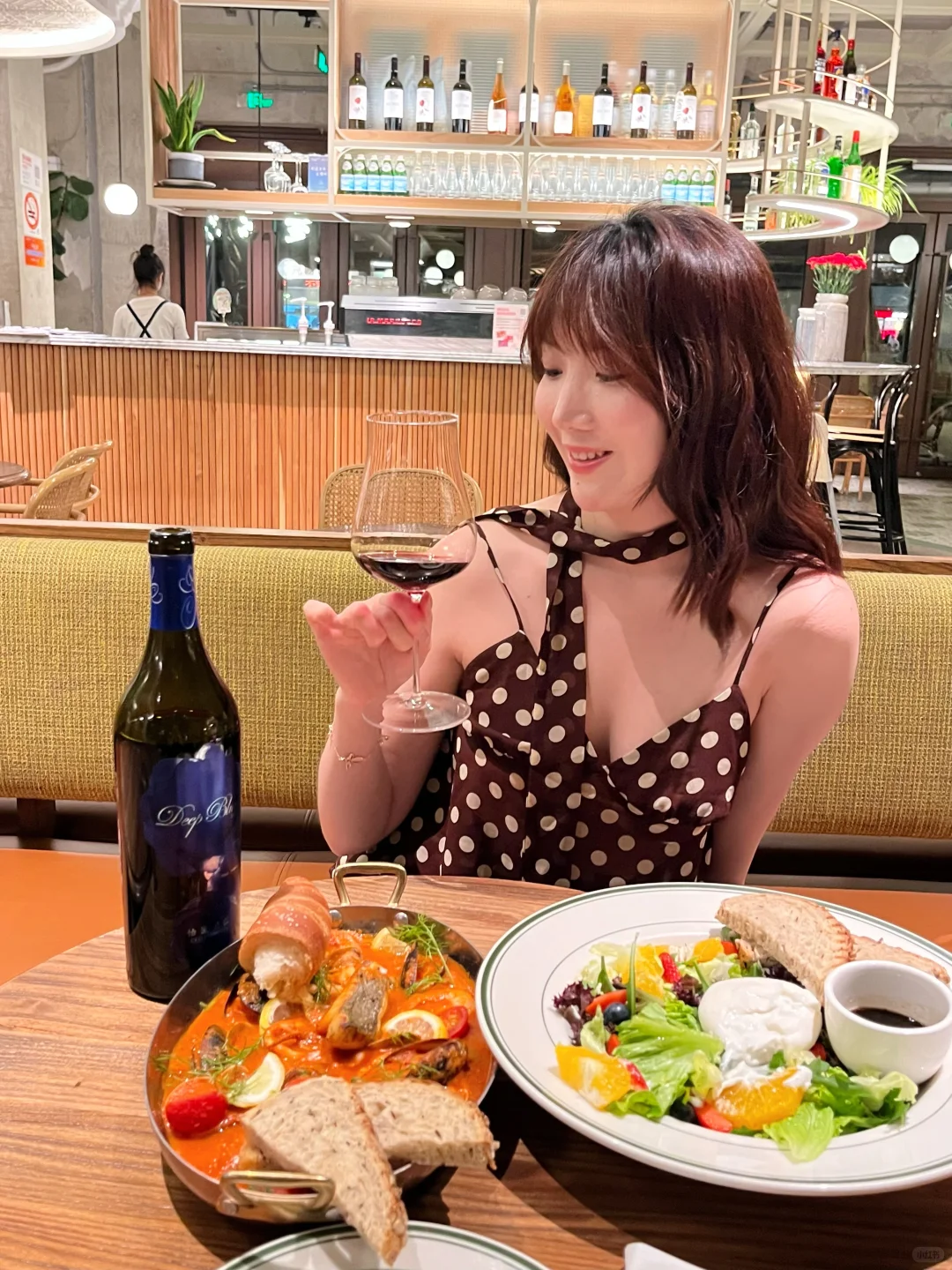 95后创业卖葡萄酒的日常?