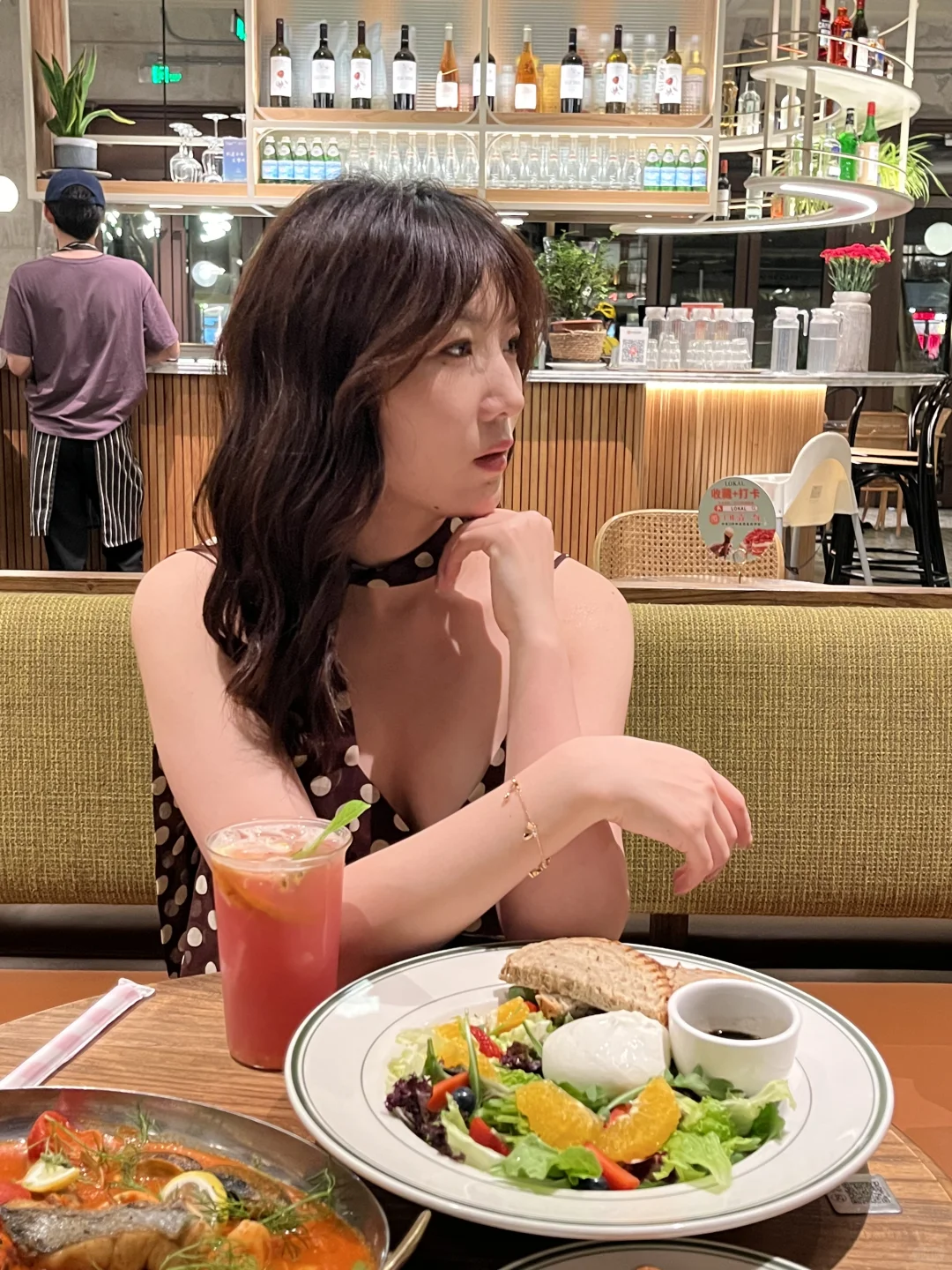 95后创业卖葡萄酒的日常?