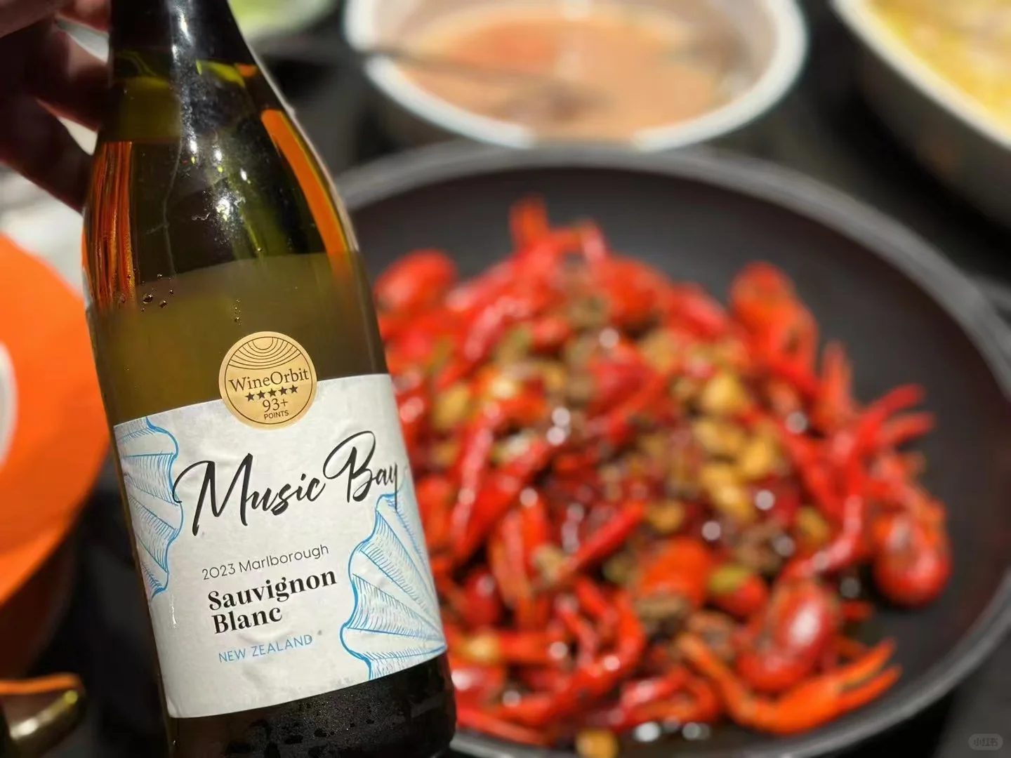 炎热的夏天，醉适合喝的白葡萄酒，长相思