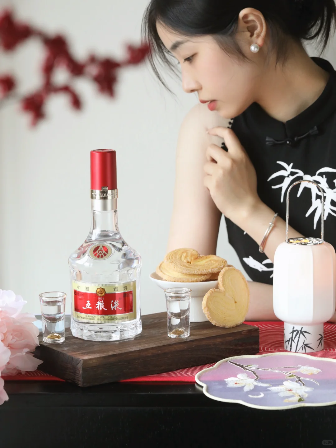 于微醺中,邂逅时光旧梦