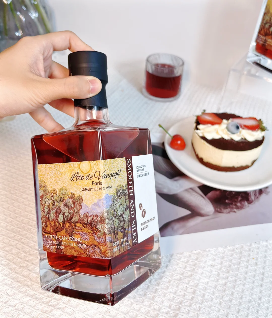 这个夏天，咖啡和酒也很配哦！！！