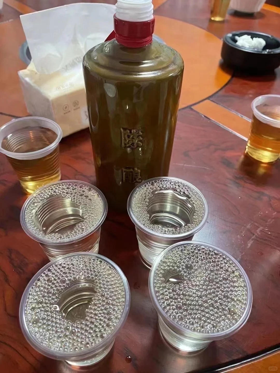 为什么酱香型白酒喝了不头疼？