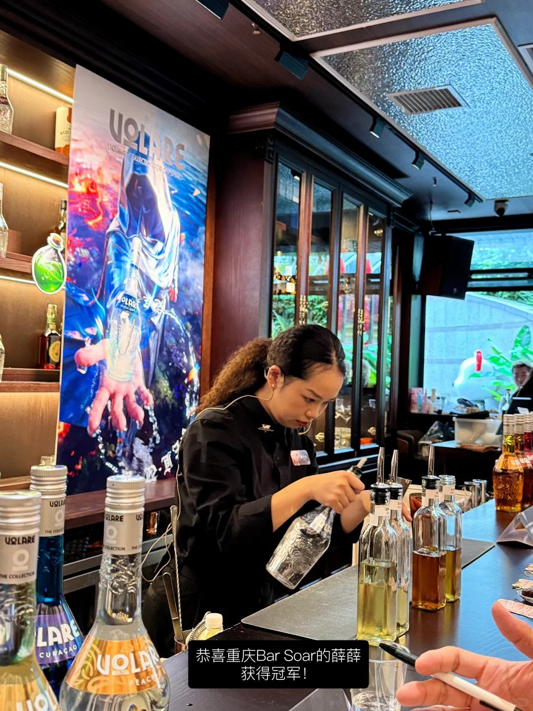 独酌500家酒吧后，我当上了鸡尾酒比赛评委‼️