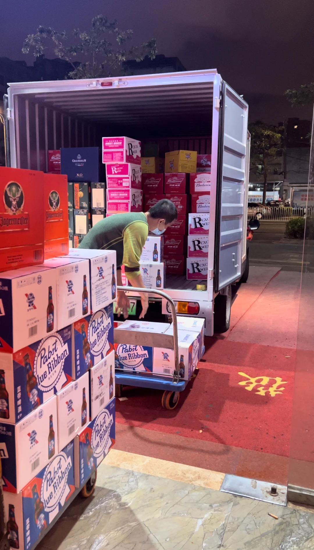 小白想做酒水批发？保姆级入行指南来啦！