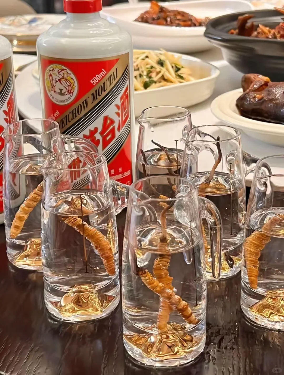 吃饭 喝茶 饮酒 开心最重要