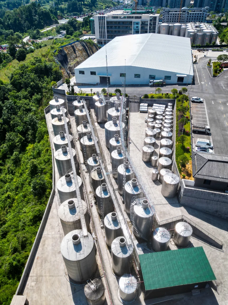 ? 酒都新势力 · 仁怀酱香新基地速览