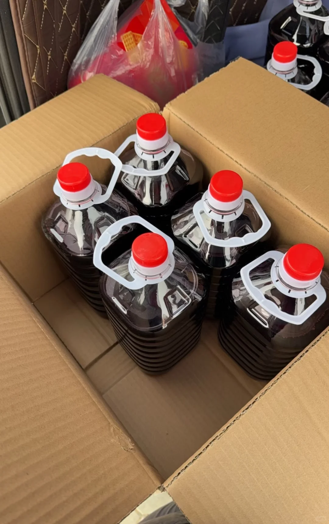 我自己酿的纯葡萄酒