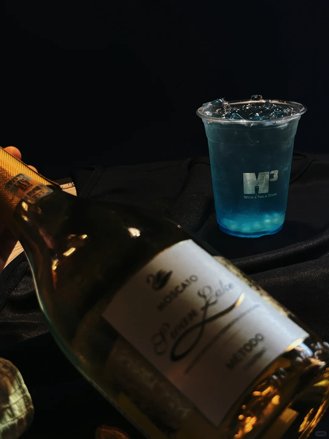 繁花天鹅湖莫斯卡托气泡葡萄酒调饮