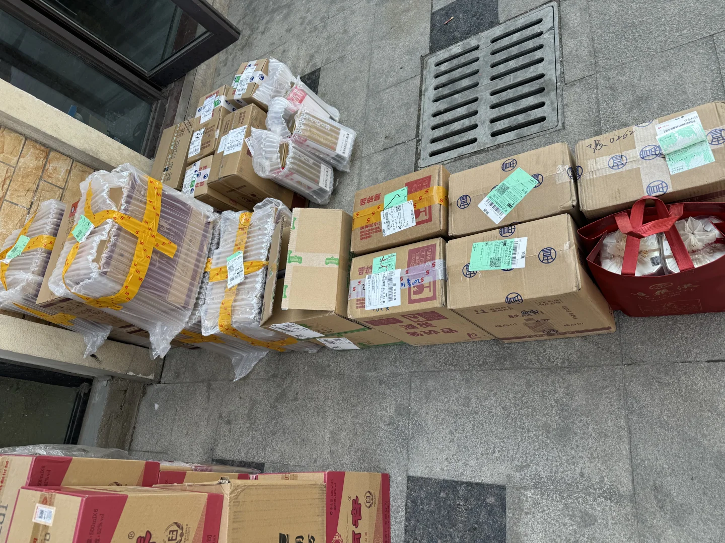 酒水档口搬砖日常