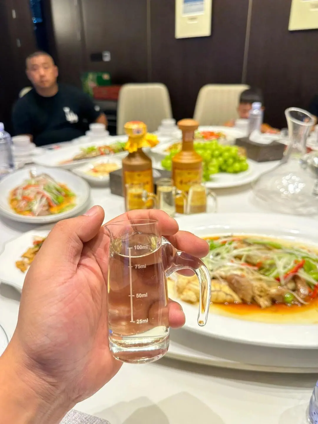喝酱香型白酒有以下一些好处