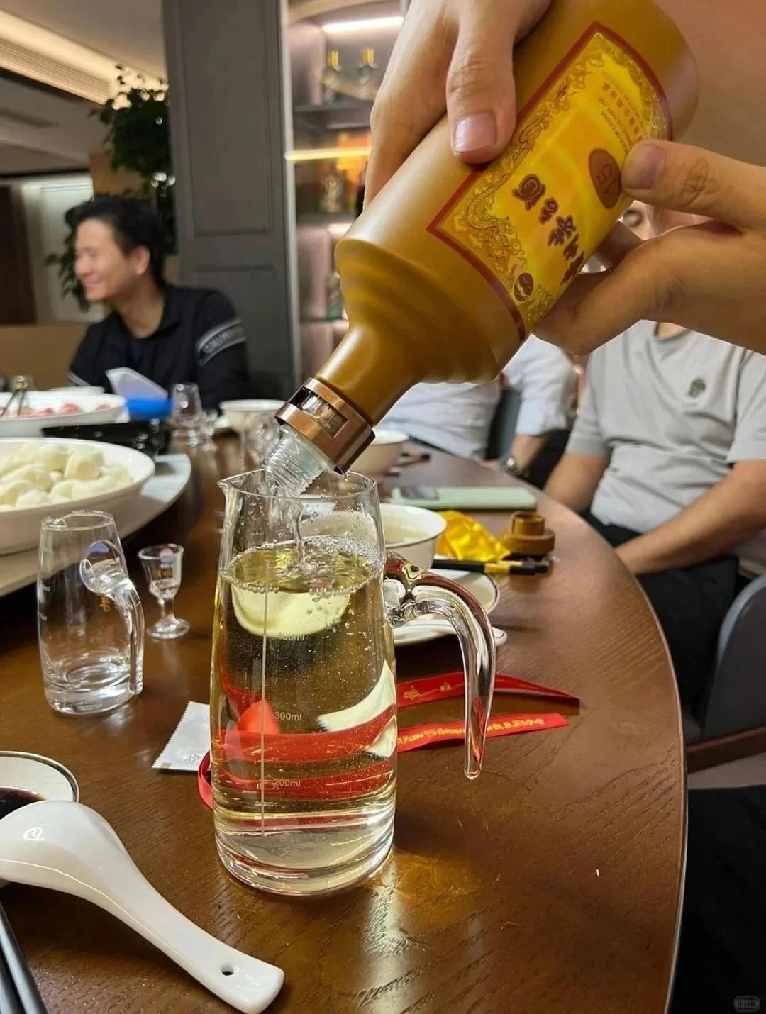 酱香型白酒的最佳饮用期是多久？