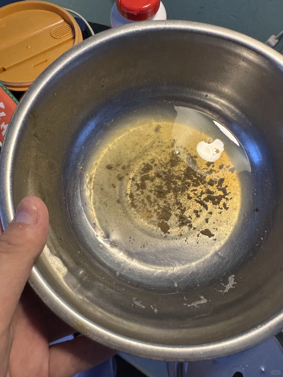❗️避雷！！！美团歪马酒中异物，商家拒绝赔偿！