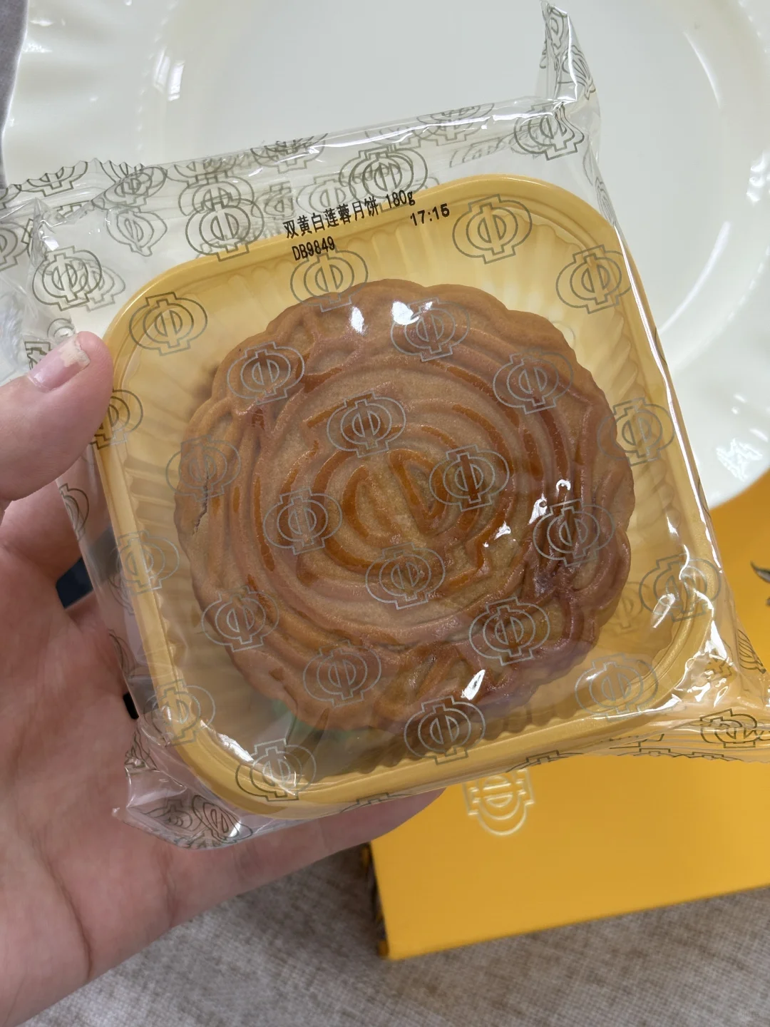 【微醺下午茶｜葡萄酒配月饼的仪式感拉满?】