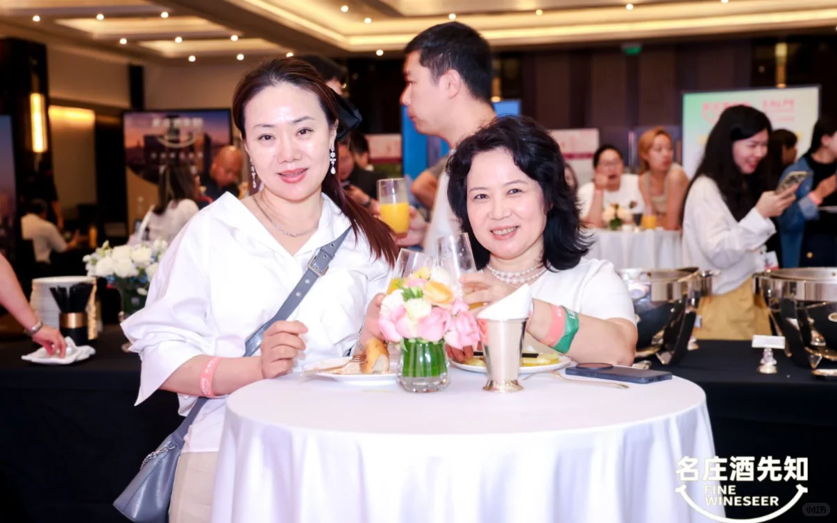 我直接实现了葡萄酒自由！