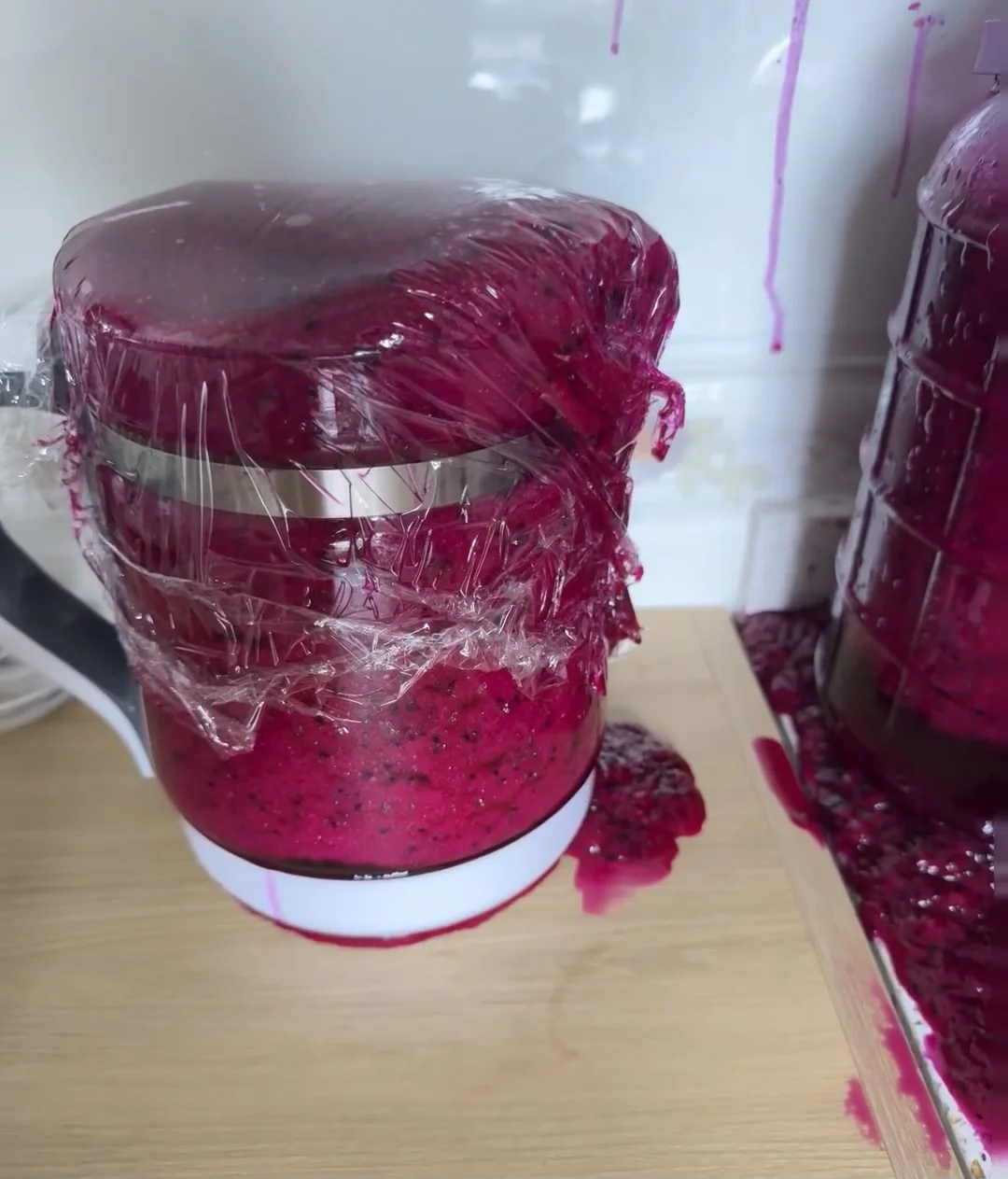 自酿葡萄酒、果酒密封发酵，瓶盖去哪儿了