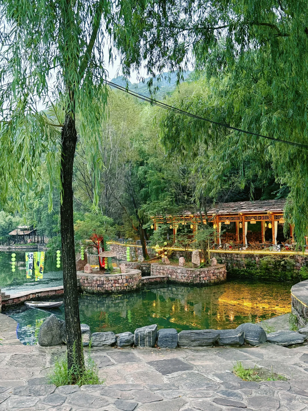 武安山里的朋友四季餐厅