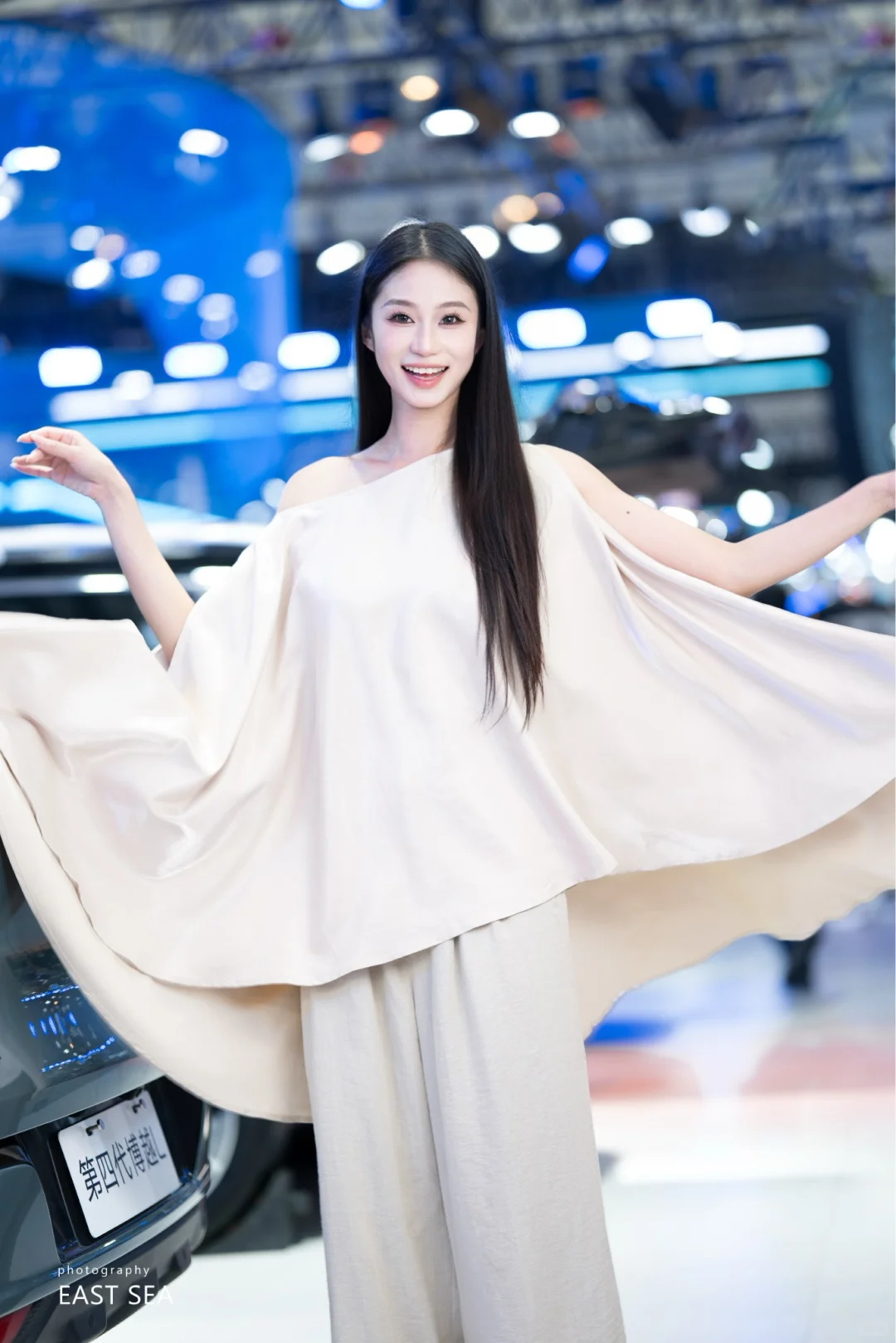 逛车展台最惬意的一刻