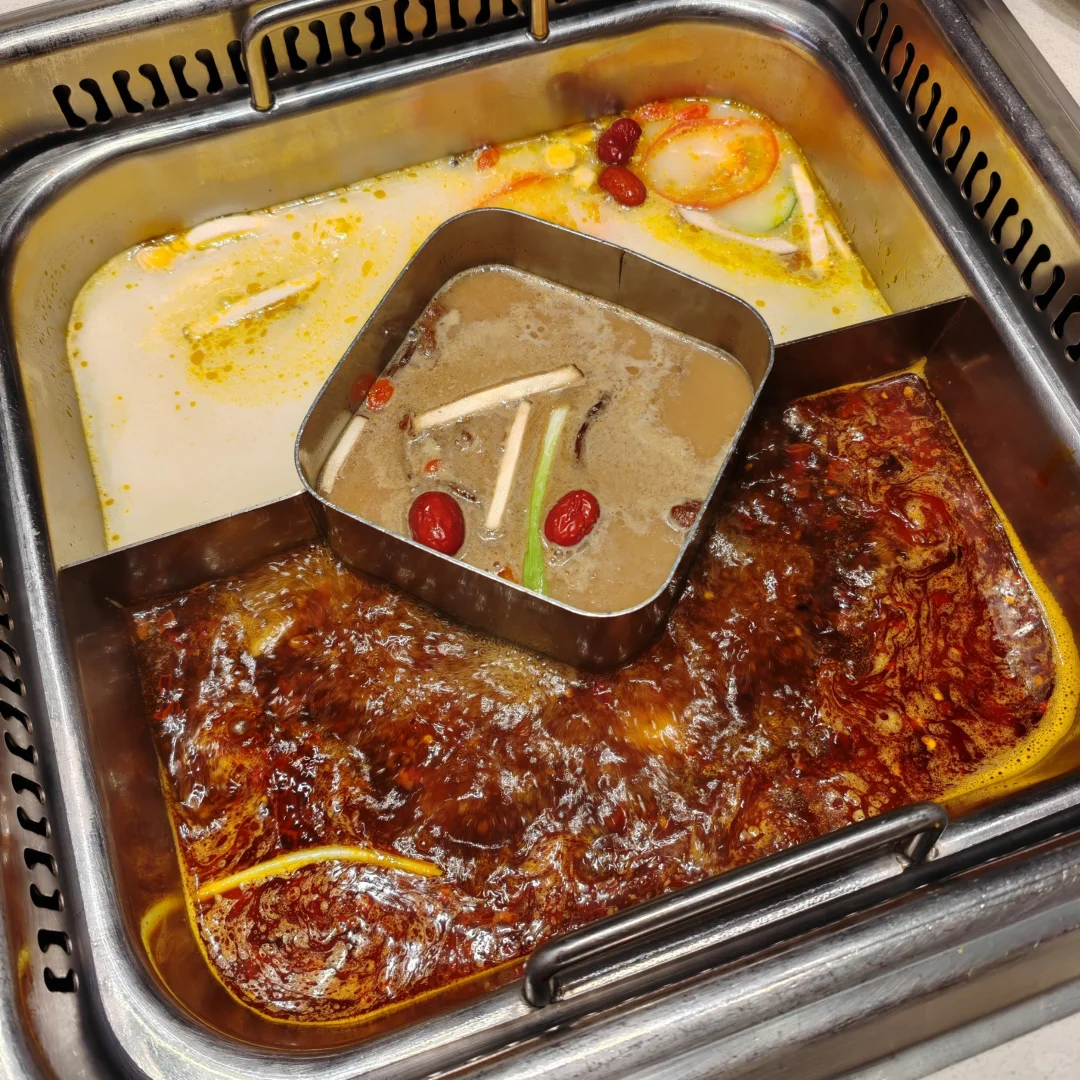 打卡 重庆巴庄火锅！安逸撒～