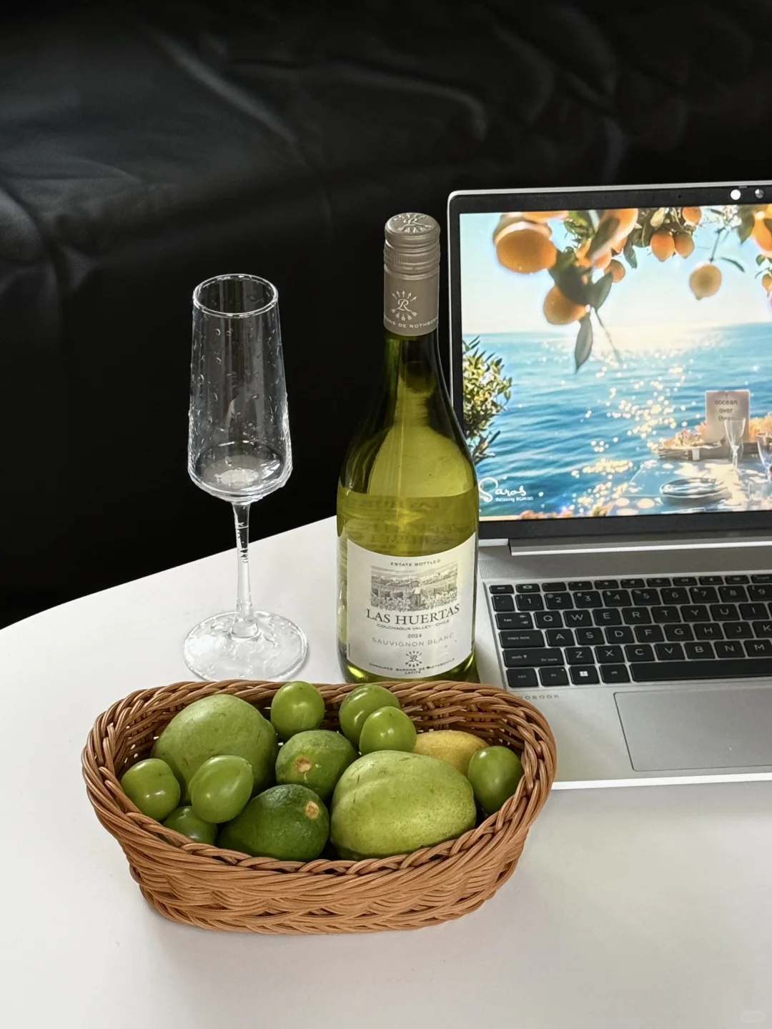 秋天的第一杯干白葡萄酒?