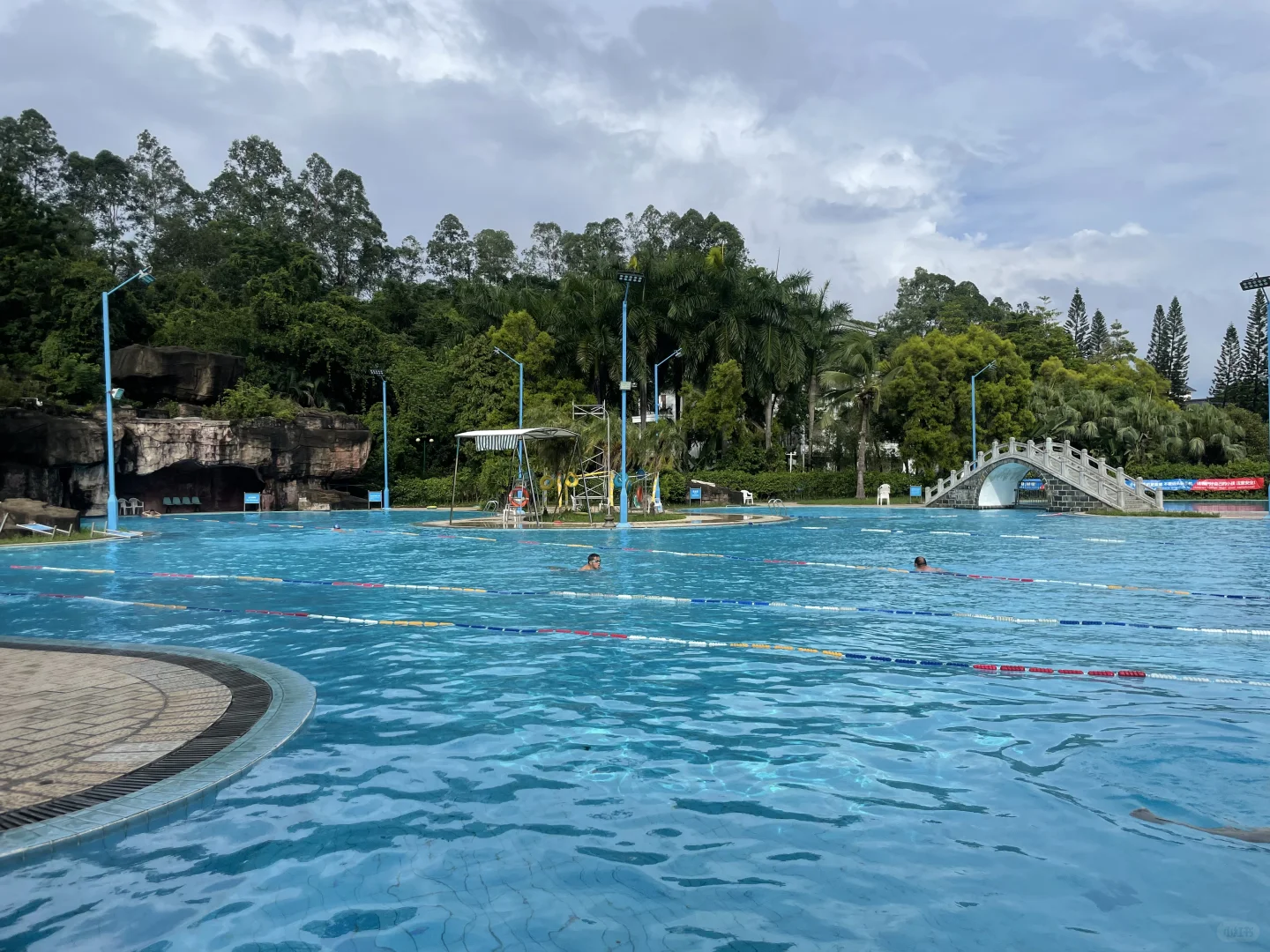 小红书本地生活团购 | 酒旅行业?