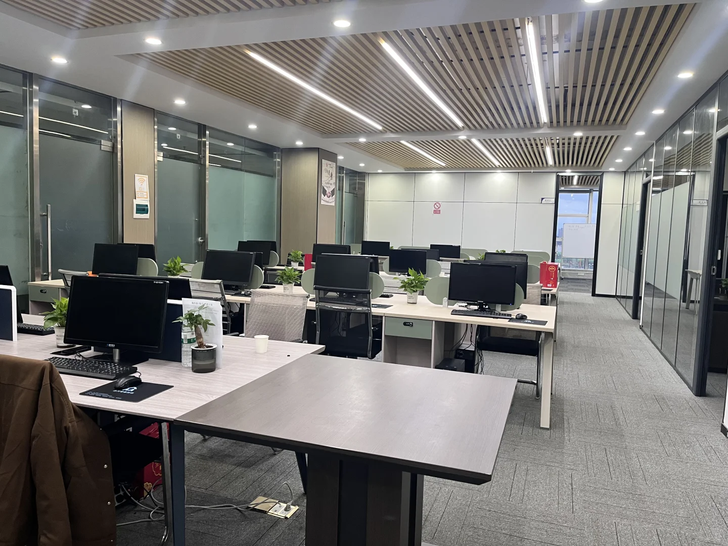 观山湖区招聘，新公司，新的起点。