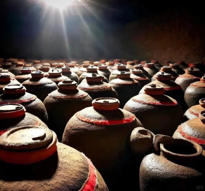 酒的历史可以追溯到史前时期