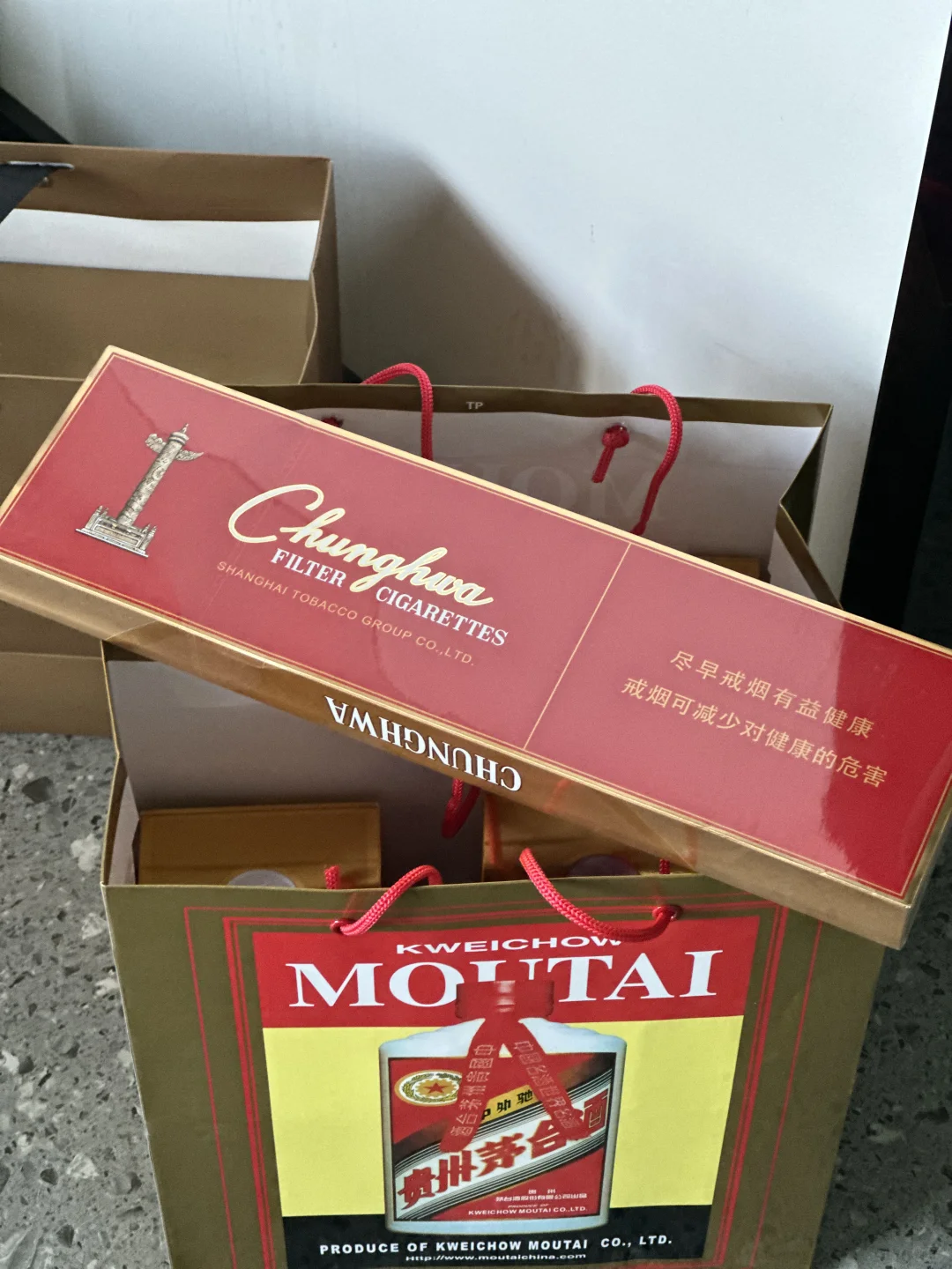 过年买对礼盒送礼了