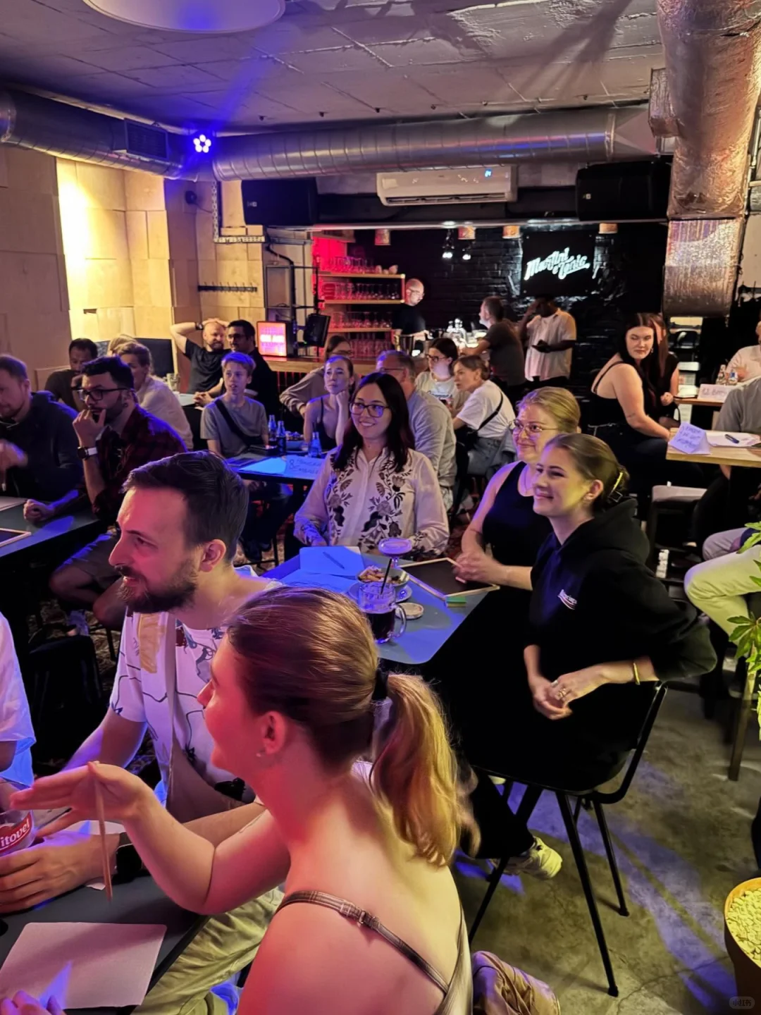 品牌招募中｜一起打造最酷鸡尾酒?问答夜！」