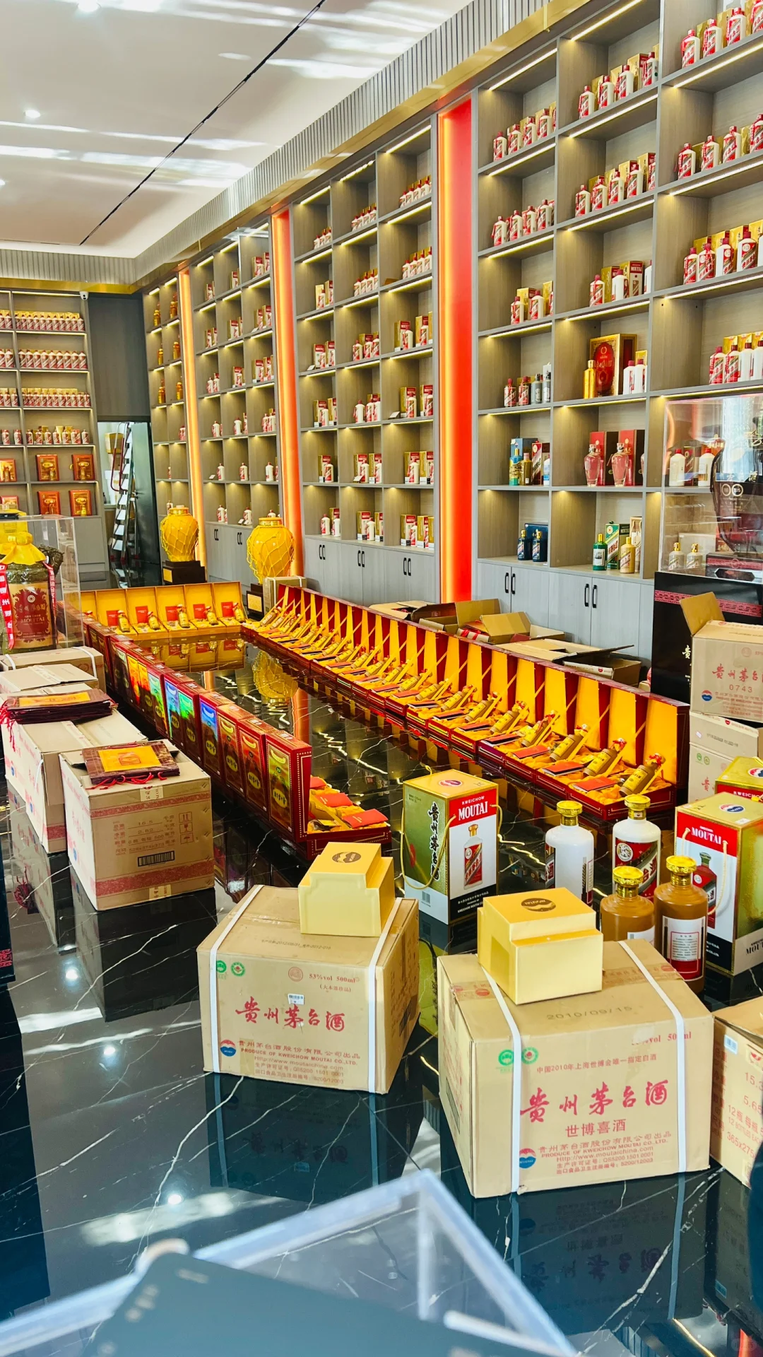 酒质天花板+老年份个性化，大佬选酒就是豪横