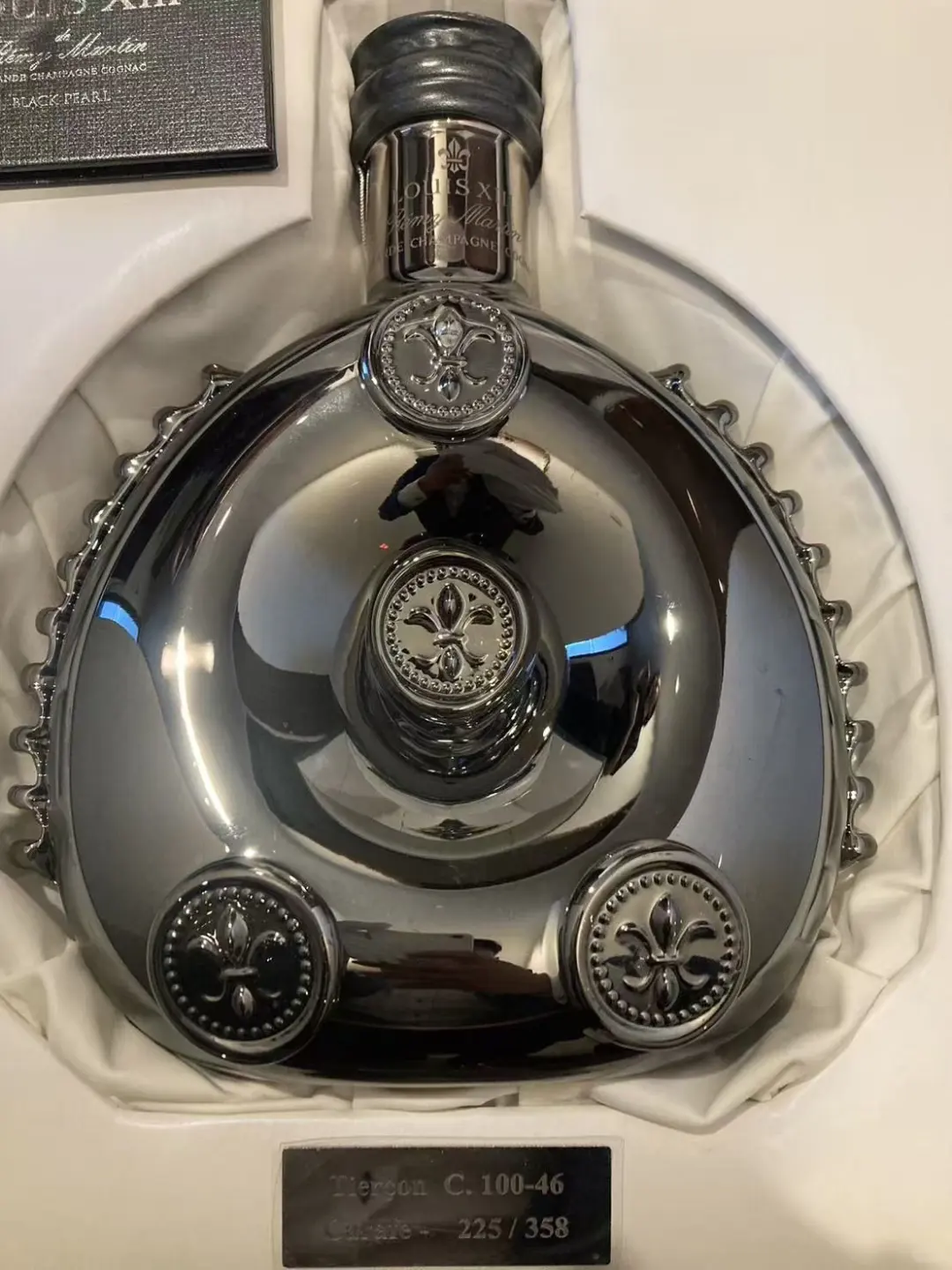 路易十三 黑珍珠1500ml（稀缺款）