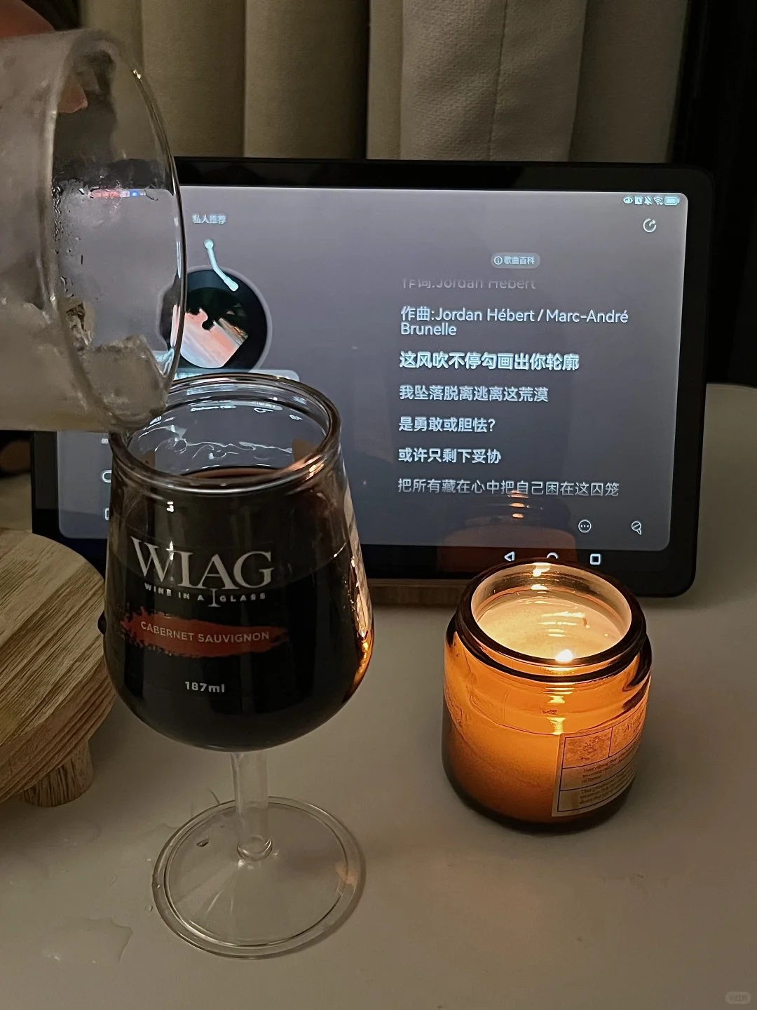 不知道plog从什么时候开始，变成了廉价摆拍