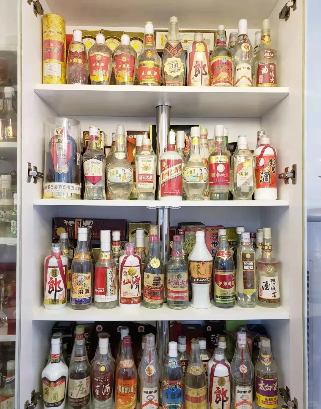 现在行情差 要不要把这些老酒一锅端了