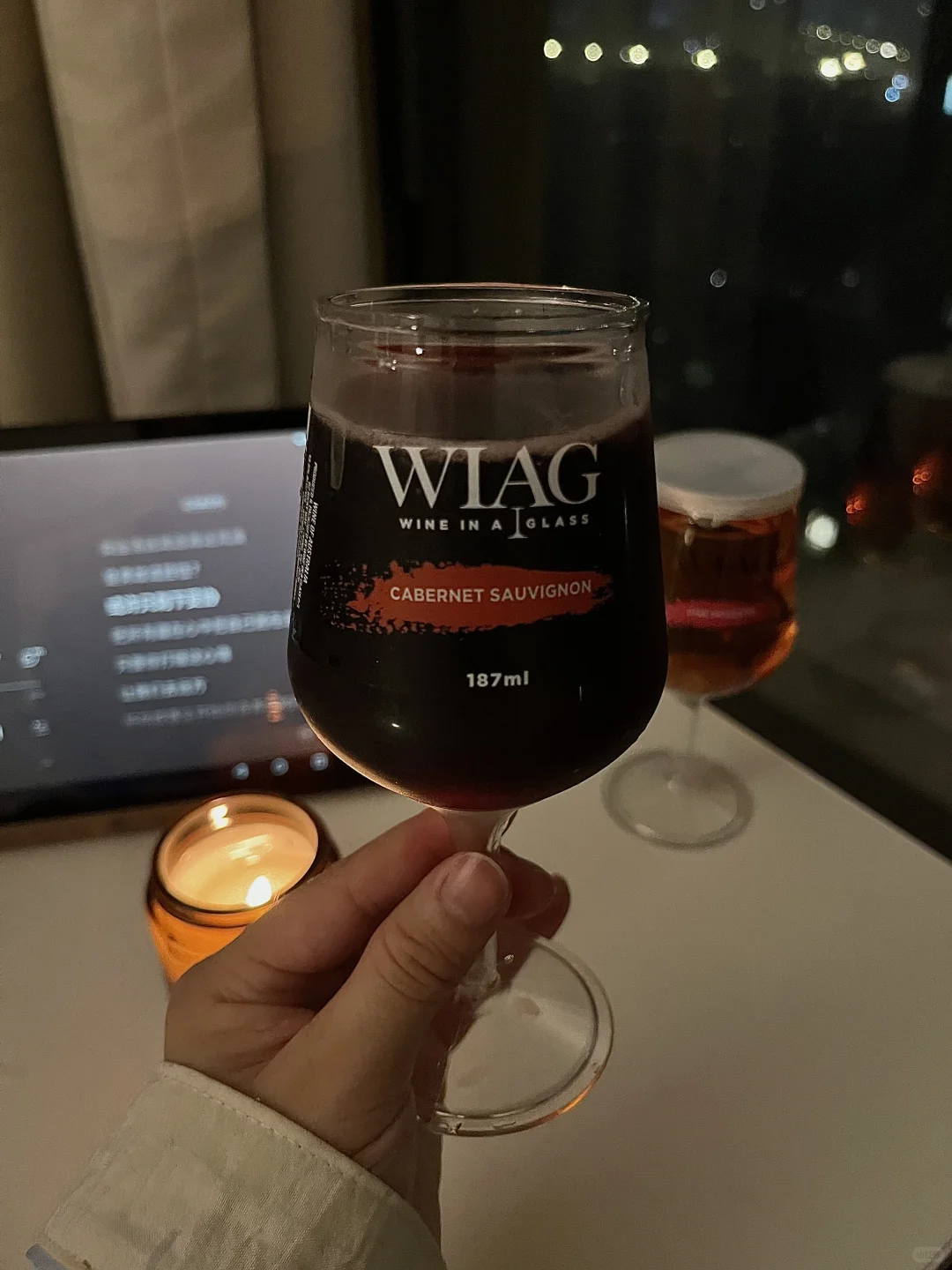 不知道plog从什么时候开始，变成了廉价摆拍