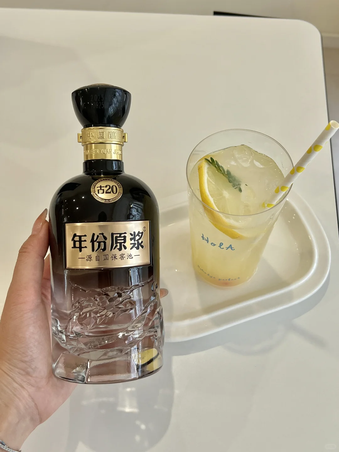 家庭影音夜的微醺陪伴，视听味三重新享受