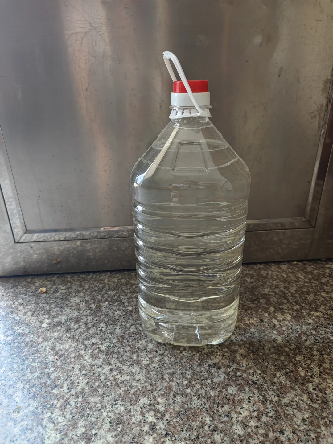 来了~来了~?自家酿白酒