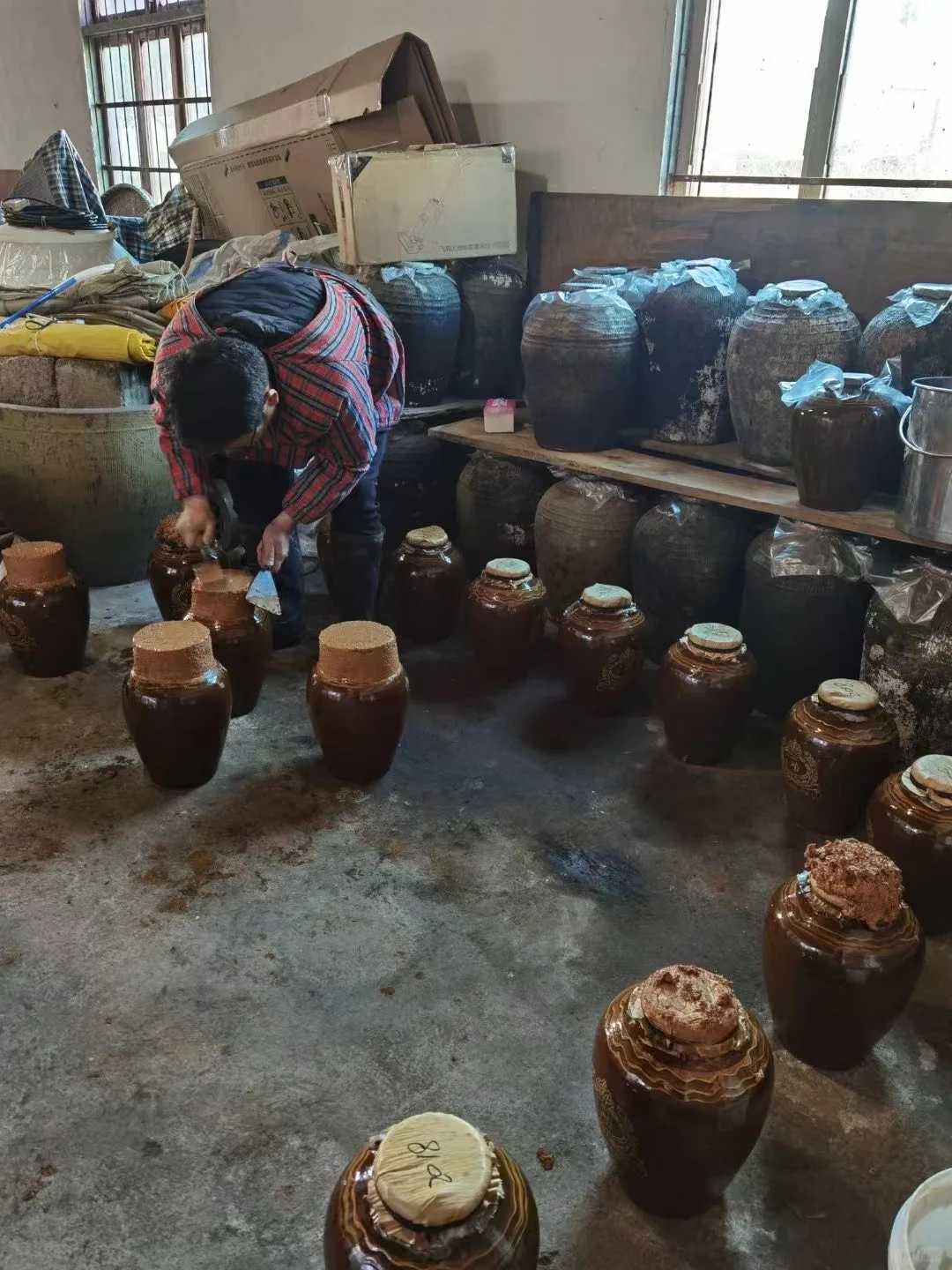 纯粮土烧酒，52°高粱酒