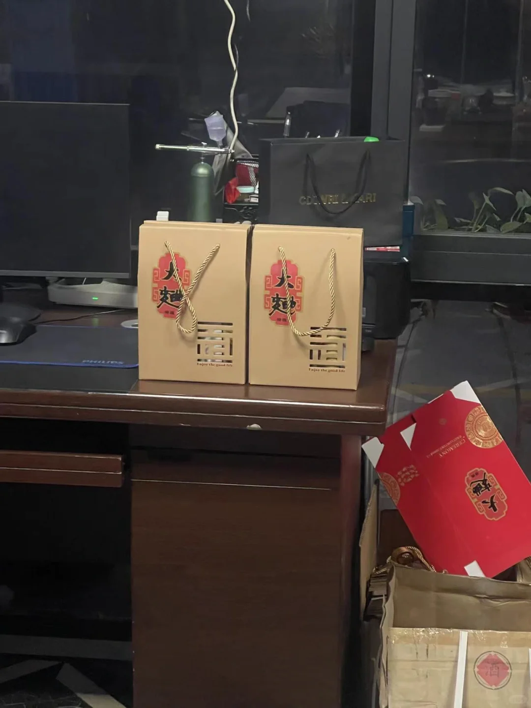 大麯，白酒，已有10几年的哦！