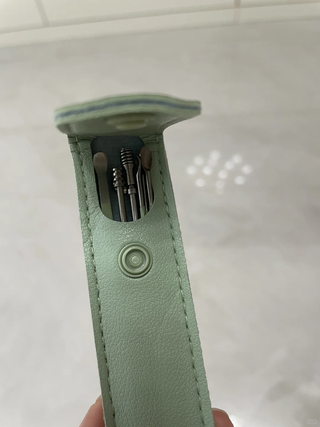 才发现牛栏山酒盒里还有赠品