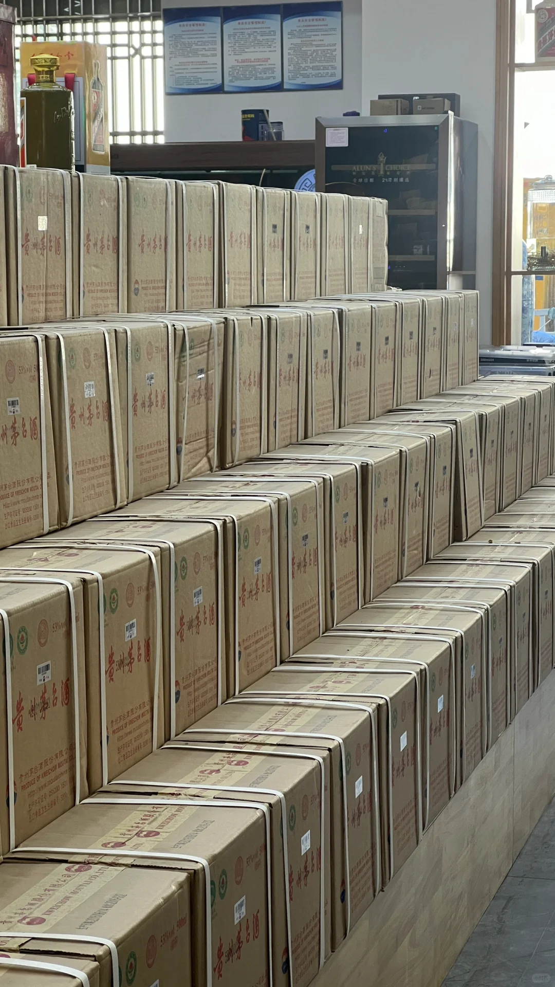 酒质天花板+老年份个性化，大佬选酒就是豪横