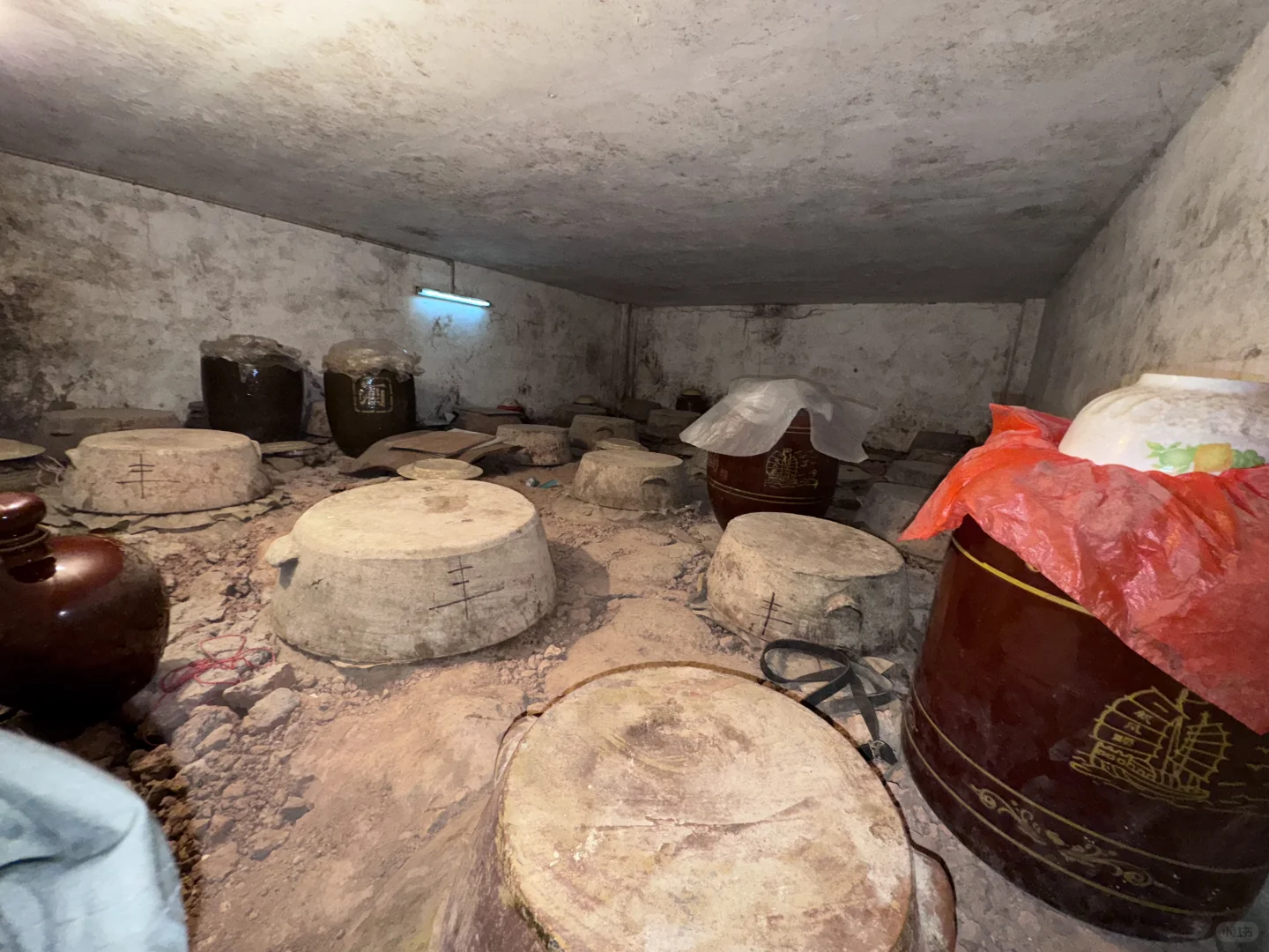 时光窖藏：年份酒的岁月密码与味觉记忆