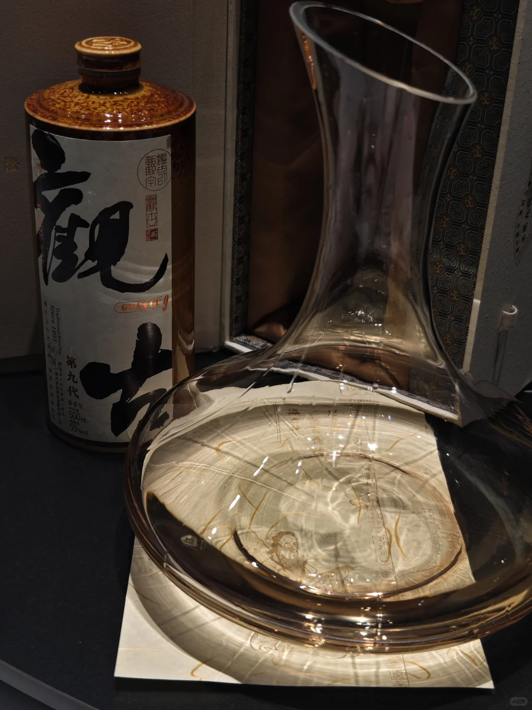 无需标榜年份，视觉就是陈年的袈裟——观古