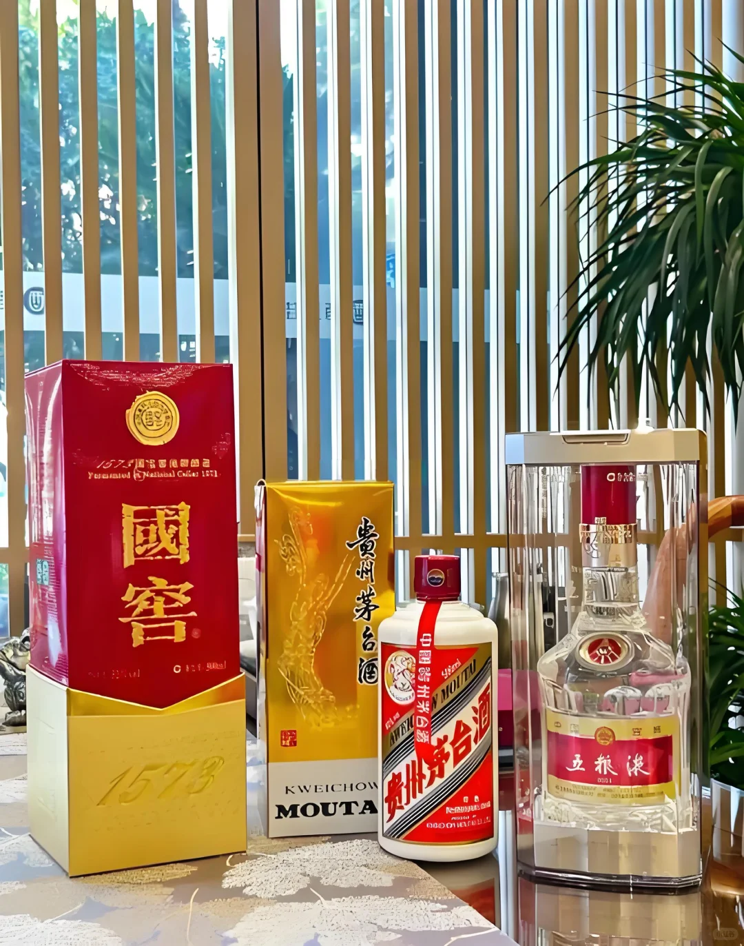 【白酒界三大巨头PK｜茅台五粮液国窖怎么选