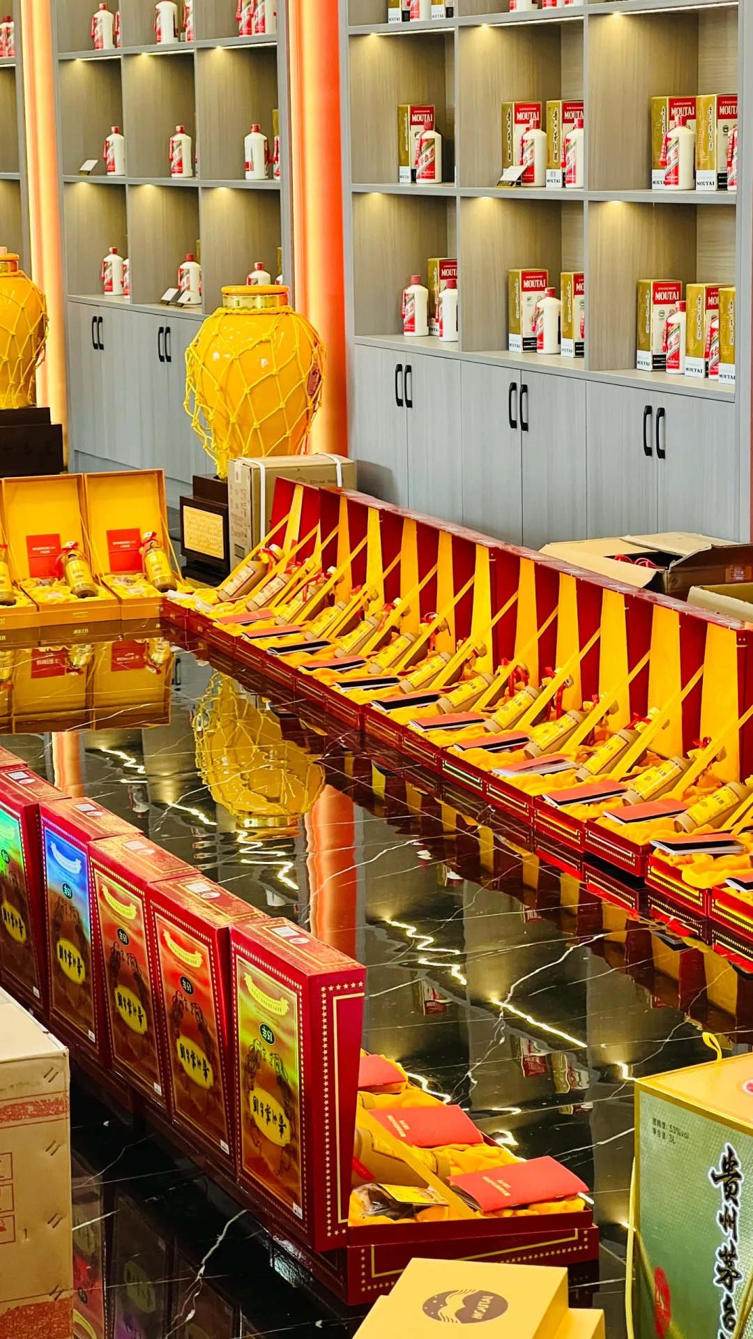 酒质天花板+老年份个性化，大佬选酒就是豪横